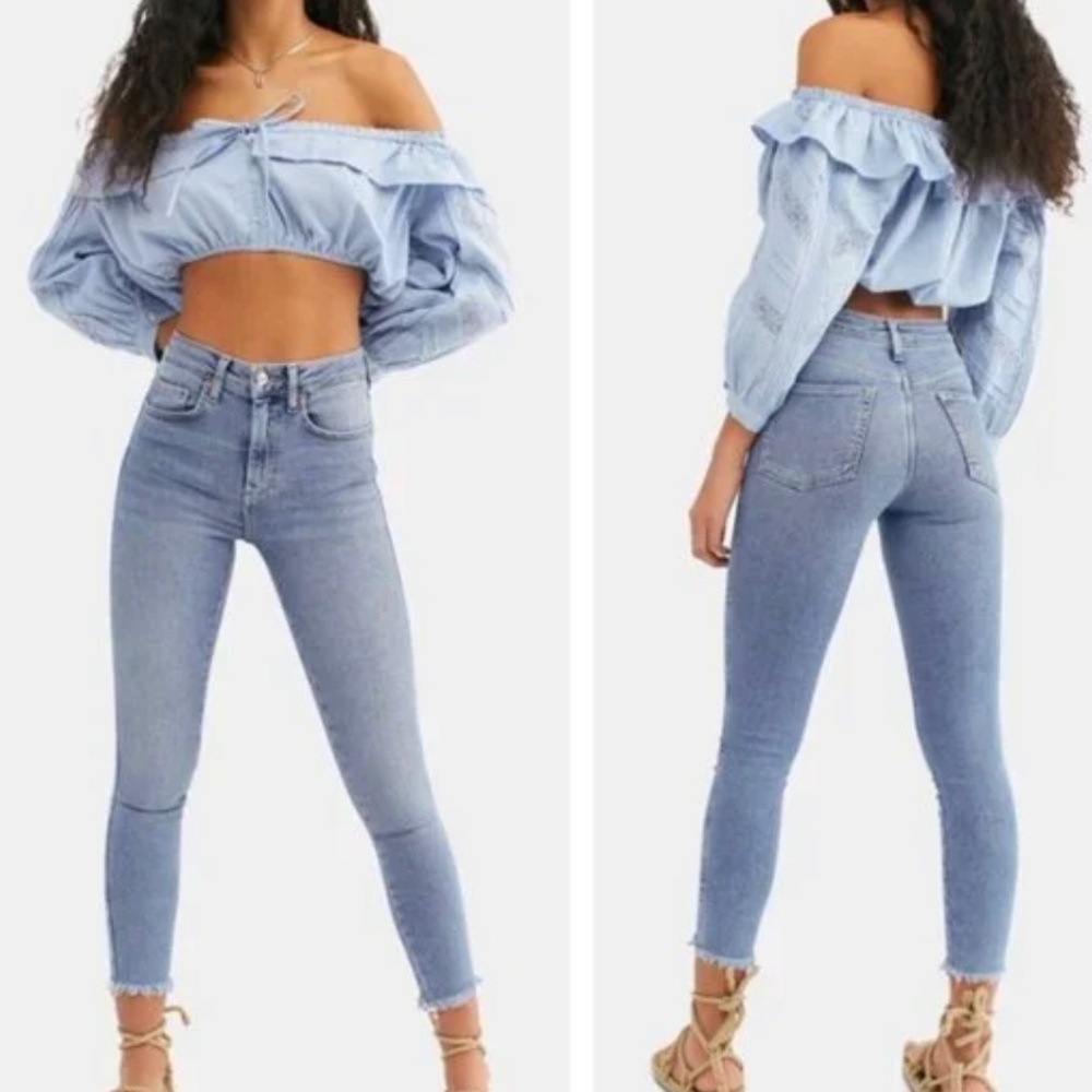 🆕 Free People Raw High Rise Jegging